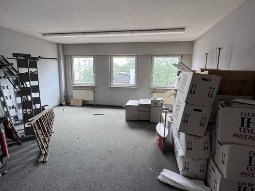 Büro zur Miete 550 € 1 Zimmer Gallus Frankfurt am Main 60326