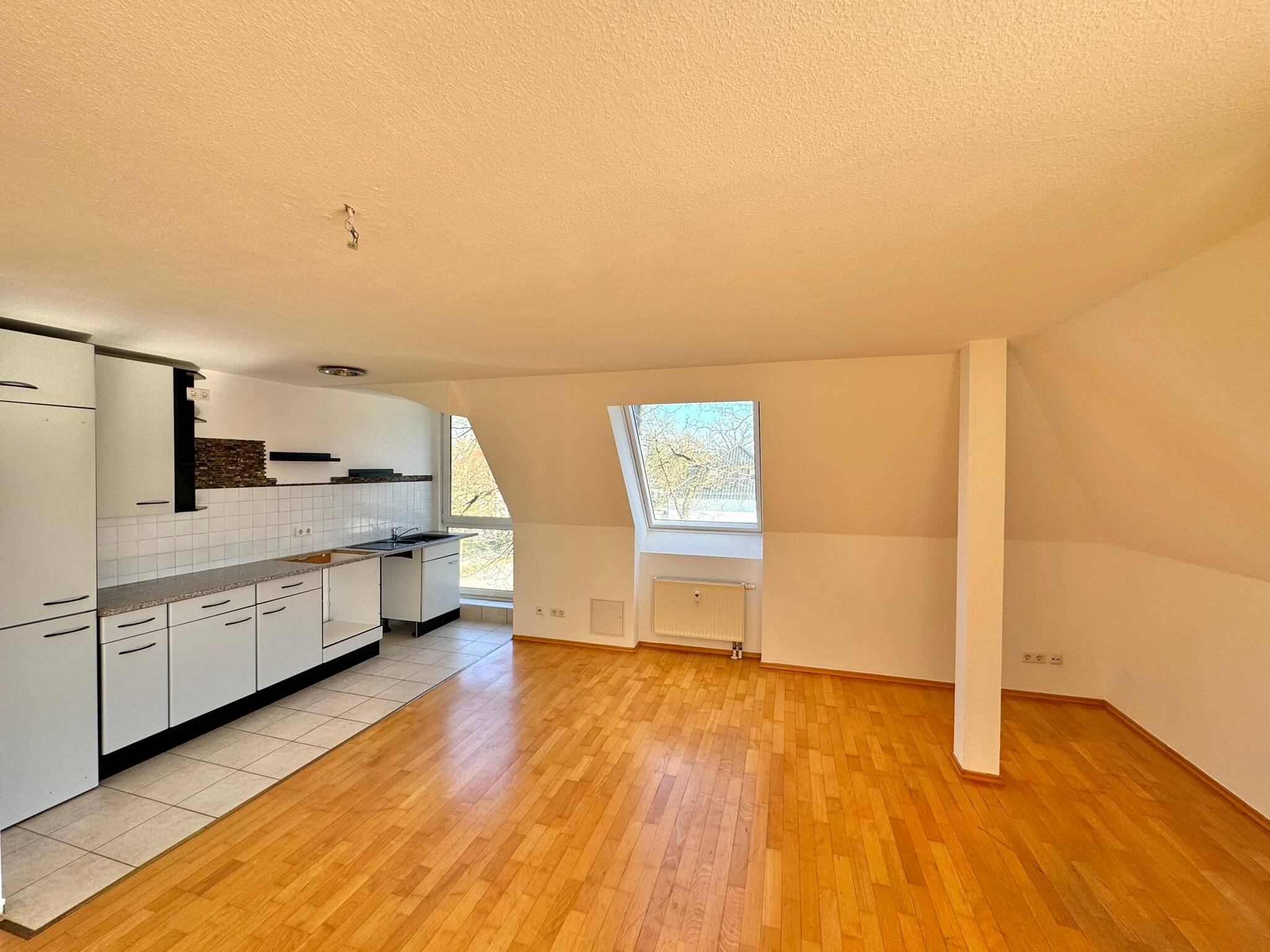 Wohnung zum Kauf 175.000 € 2 Zimmer 55,3 m²<br/>Wohnfläche 3.<br/>Geschoss ab sofort<br/>Verfügbarkeit Vorstadt Strausberg 15344