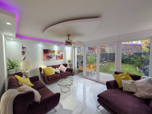 Maisonette zur Miete 2.150 € 4 Zimmer 118 m² Geschoss EG/5 frei ab 25.01.2026 Nied Frankfurt am Main 65934