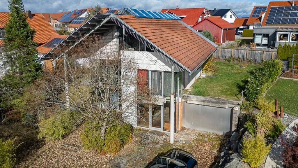 Einfamilienhaus zum Kauf 450.000 € 5,5 Zimmer 186,7 m² 670 m² Grundstück Böttingen 78583