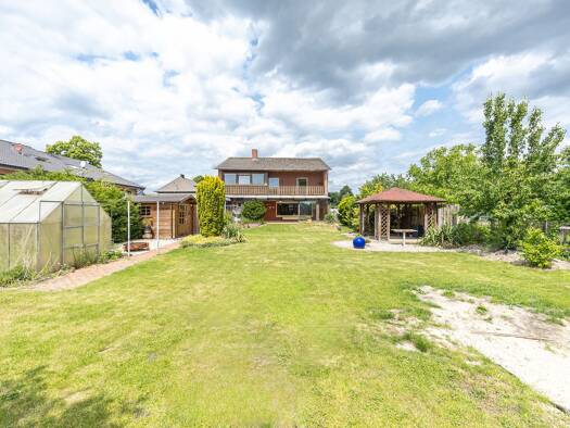 Mehrfamilienhaus zum Kauf 369.000 € 7 Zimmer 168 m² 749 m² Grundstück Neuenkirchen 48485