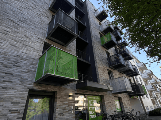 Wohnung zur Miete 765 € 1 Zimmer 45,5 m² Dachgeschoss, 6. Geschoss frei ab sofort Merziger Straße 19 a/b Derendorf Düsseldorf 40476