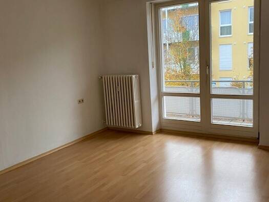 Wohnung zur Miete 890 € 3 Zimmer 92,8 m² 1. Geschoss Plattling 94447