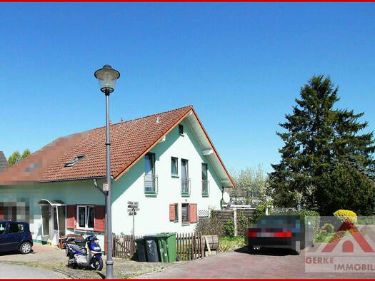 Doppelhaushälfte zum Kauf 119.000 € 5 Zimmer 107 m² 303 m² Grundstück Giershagen Marsberg 34431