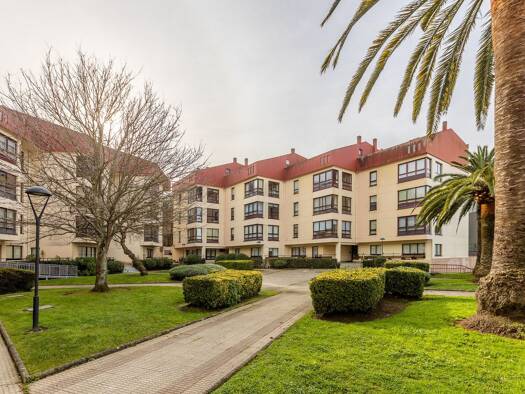 Wohnung zum Kauf provisionsfrei 420.000 € 3 Zimmer 92 m² Avenida Americas Oleiros 15172