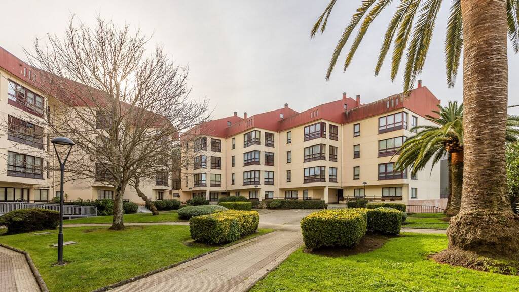 Wohnung zum Kauf provisionsfrei 420.000 € 3 Zimmer 92 m² Avenida Americas Oleiros 15172