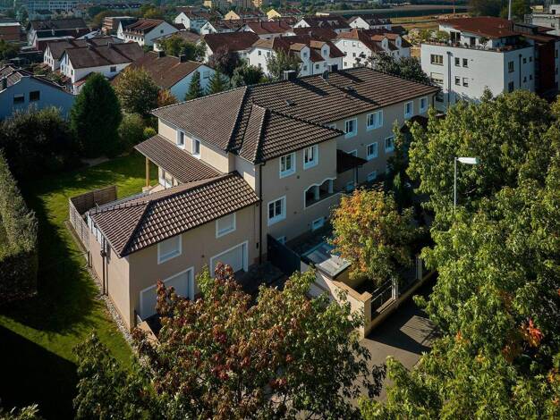 Villa zum Kauf provisionsfrei 6 Zimmer 287 m² 884 m² Grundstück Straubing 94315