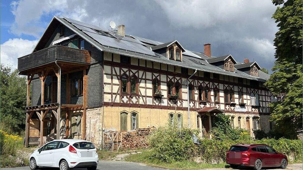 Bauernhaus zum Kauf 99.000 € 40 Zimmer 353 m² 2.505 m² Grundstück Debrahof 4 Nord Rudolstadt 07407