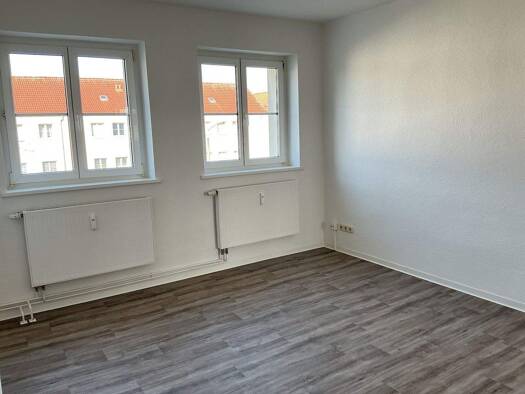 Wohnung zur Miete 402 € 3 Zimmer 50,6 m² 2. Geschoss frei ab 01.04.2026 Mozartstraße 3 Görden Brandenburg an der Havel 14772