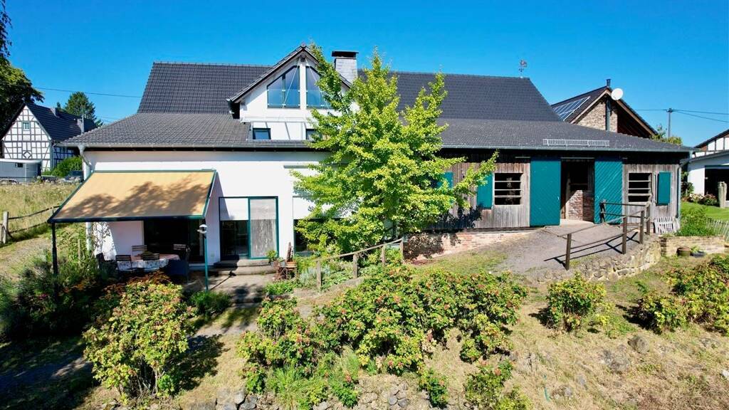 Land-/Forstwirtschaft zum Kauf 1.390.000 € Löhe Asbach , Westerw 53567