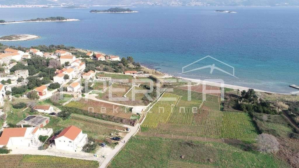 Land-/Forstwirtschaft zum Kauf 390.000 € Lumbarda