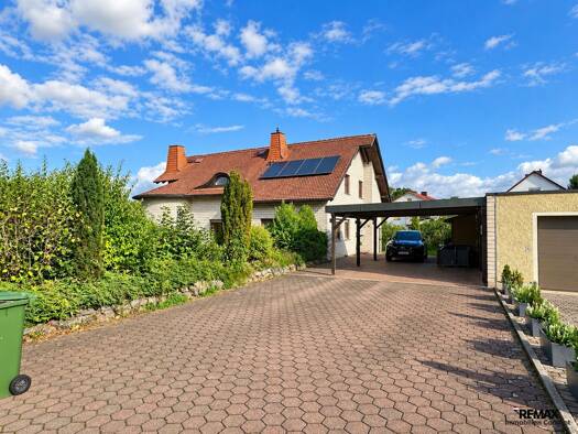 Einfamilienhaus zur Miete 700 € 4 Zimmer 100 m² 1.300 m² Grundstück Neustadt Neustadt b.Coburg 96465
