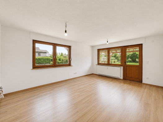 Wohnung zum Kauf 330.000 € 4 Zimmer 96,2 m² frei ab sofort Südweststadt Offenburg 77656