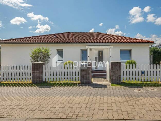 Bungalow zum Kauf 385.000 € 4 Zimmer 112 m² 712 m² Grundstück Finowfurt Schorfheide 16244