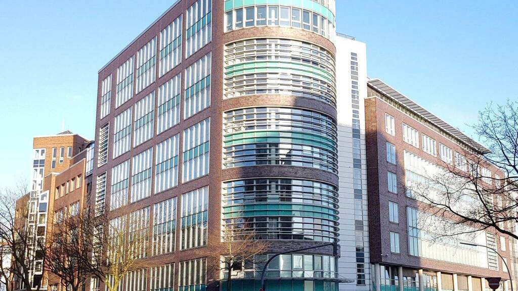 Bürofläche zur Miete provisionsfrei 12 € 3.600 m² Bürofläche teilbar ab 1.200 m² Grüner Deich 1 Hammerbrook Hamburg 20097