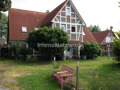 Mehrfamilienhaus zum Kauf provisionsfrei 465.000 € 10 Zimmer 485 m² 21.437 m² Grundstück Altendorf Osten 21756