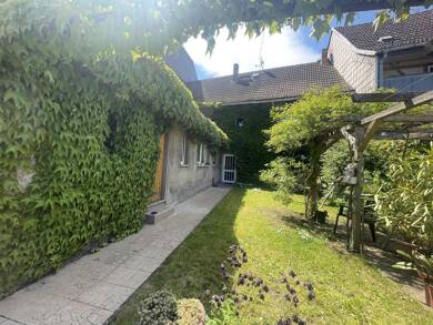 Einfamilienhaus zum Kauf 120.000 € 7 Zimmer 140 m² 776 m² Grundstück Buttstädt 99628