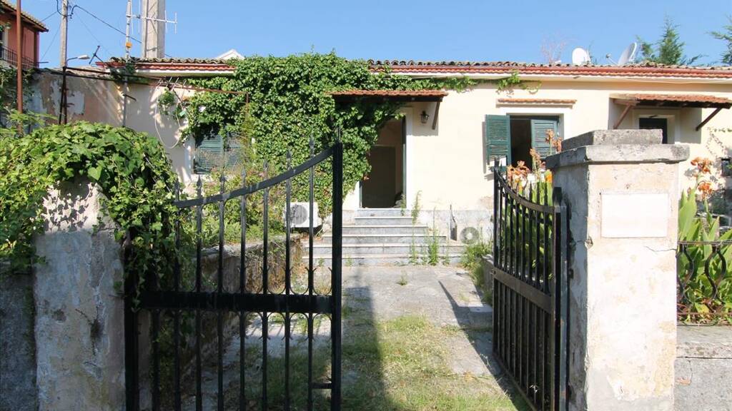 Einfamilienhaus zum Kauf 285.000 € 6 Zimmer 145 m² 120 m² Grundstück Korfu