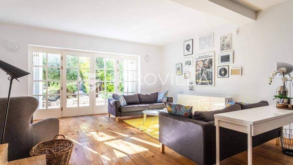 Haus zur Miete 3.300 € 4 Zimmer 461 m² Grad Grad - Meje