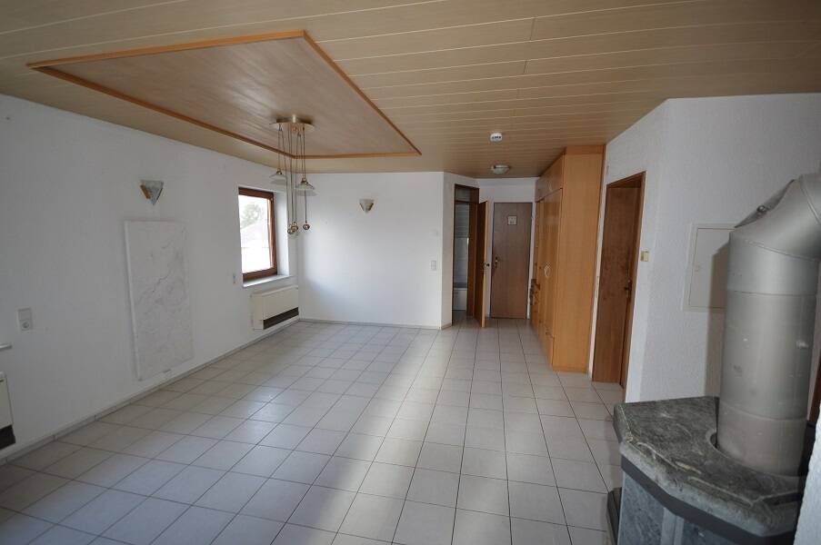 Wohnung zur Miete 568 € 2 Zimmer 71 m²<br/>Wohnfläche 2.<br/>Geschoss ab sofort<br/>Verfügbarkeit Seekirch 88422