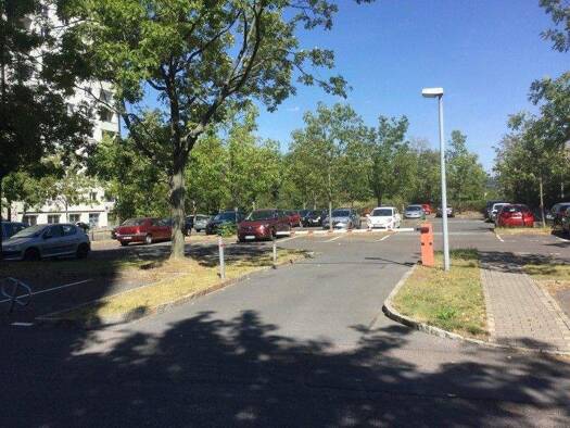 Außenstellplatz zur Miete provisionsfrei 20 € Parkplatz Rottwerndorfer St Leuben Dresden 01257