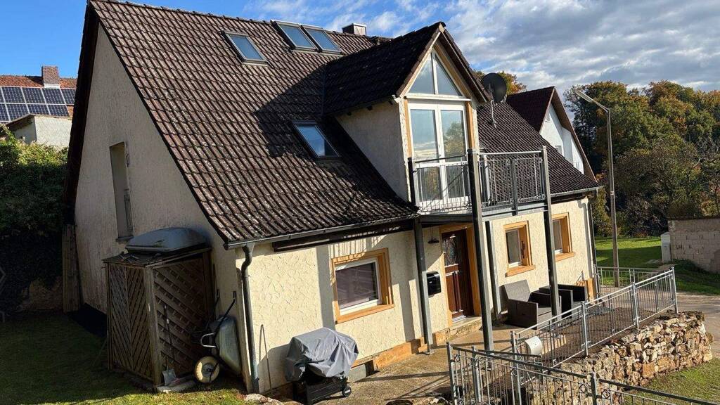 Einfamilienhaus zum Kauf 199.000 € 7 Zimmer 134 m² 514 m² Grundstück Hohentrüdingen Heidenheim, Hohentrüdingen 91719