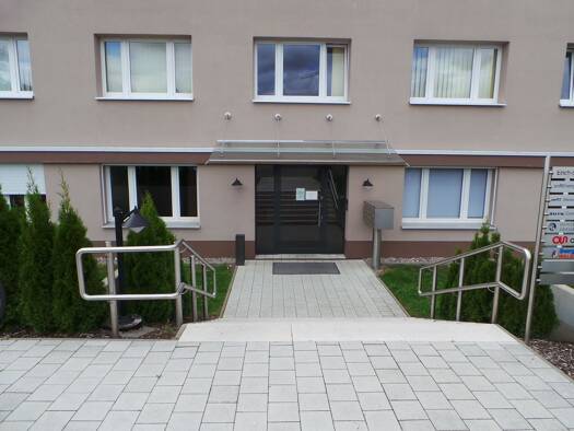 Bürogebäude zur Miete 3.190 € 265,8 m² Bürofläche Erich-Schlesinger-Straße Südstadt Mitte 18059
