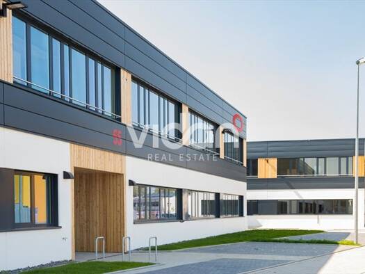Lagerhalle zur Miete 512 m² Lagerfläche teilbar ab 836 m² Benrath Düsseldorf 40589