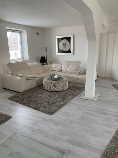 Haus zum Kauf provisionsfrei 590.000 € 300 m² 680 m² Grundstück Dittenheim Dittenheim 91723