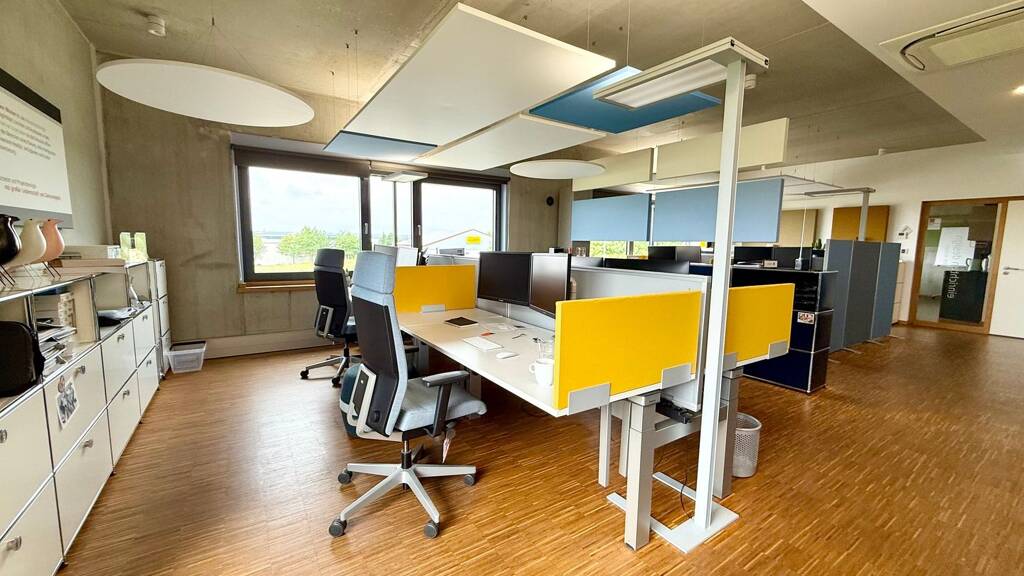 Büro zur Miete 1.450 € 1 Zimmer 122 m² Bürofläche Heuchelhof Würzburg 97084