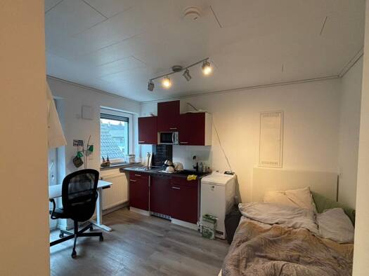 Wohnung zur Miete 300 € 1 Zimmer 18 m² Geschoss 2/3 frei ab 01.05.2026 Unterheinriet Untergruppenbach 74199