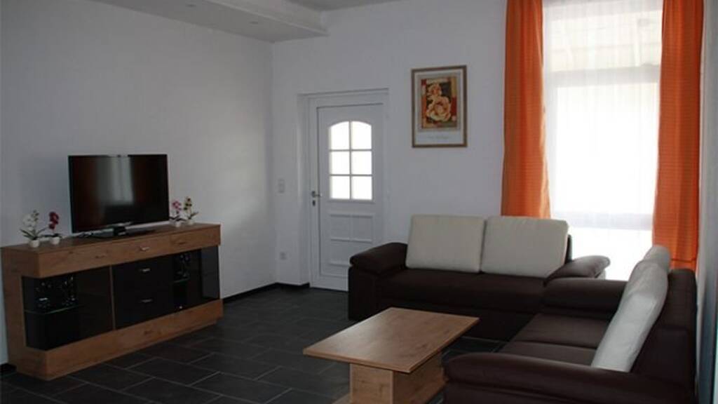 Wohnung zur Miete 2.100 € 3 Zimmer 80 m² EG Moorenweis 82272