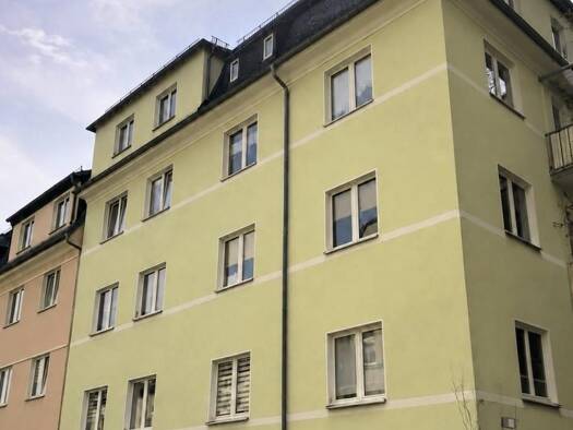 Wohnung zur Miete 307 € 3 Zimmer 87,5 m² 1. Geschoss Mozartstraße 27 Aue 08280