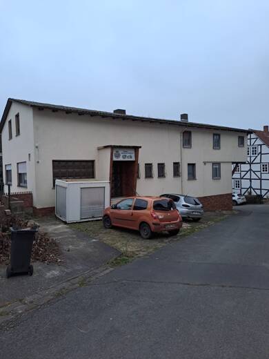 Haus zum Kauf 140.000 € 8 Zimmer 250 m² 555 m² Grundstück frei ab sofort Zur Klaus 6 Elbenberg Naumburg 34311