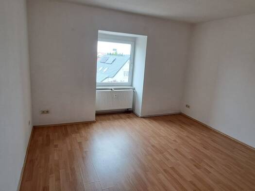 Wohnung zur Miete 320 € 2 Zimmer 42 m² 2. Geschoss Gemeindehäuser 3 Lettin West 06120
