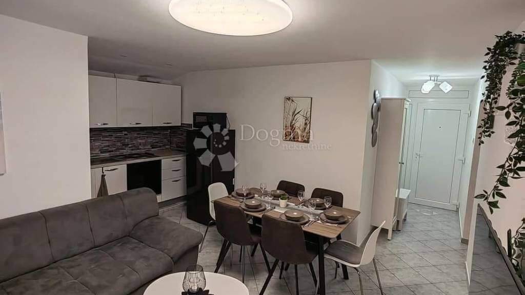 Wohnung zum Kauf 155.000 € 2 Zimmer 42 m² 3. Geschoss Jadranovo