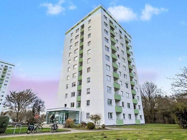 Wohnung zum Kauf 107.000 € 1 Zimmer 49 m² 2. Geschoss Moisling Lübeck 23560