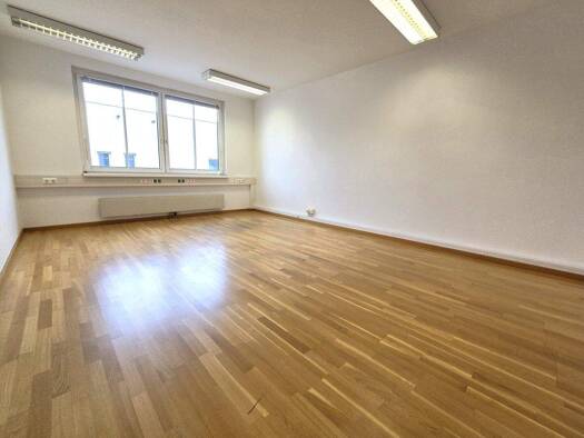 Büro zur Miete 10 € 3 Zimmer Grawatschgasse Wien 1230