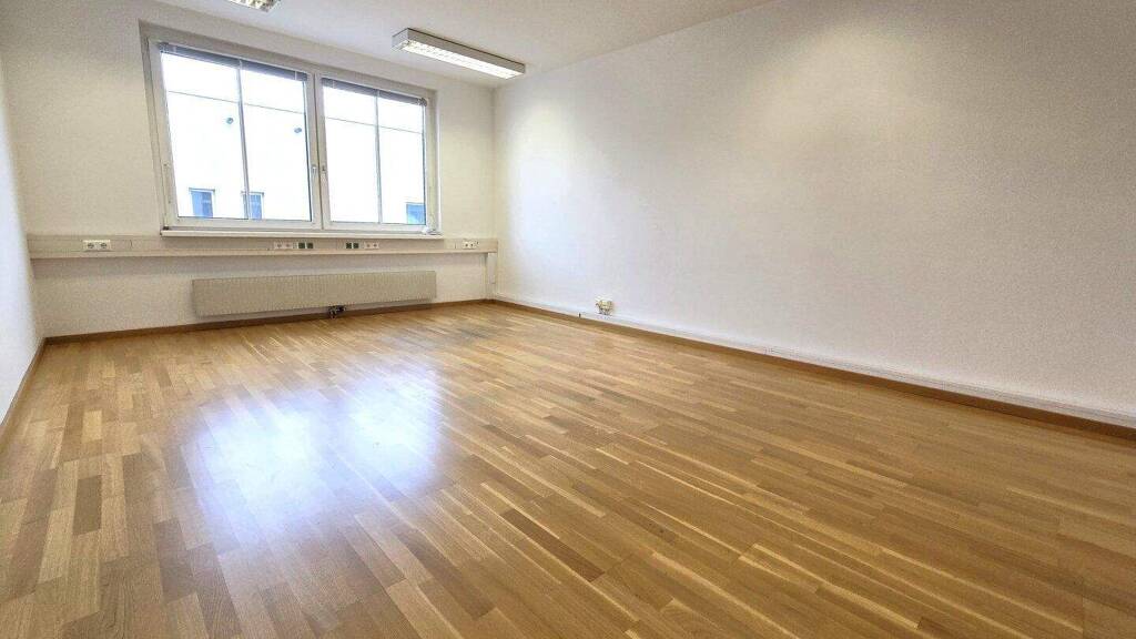 Büro zur Miete 10 € 3 Zimmer Grawatschgasse Wien 1230