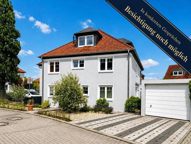 Doppelhaushälfte zum Kauf provisionsfrei 1.079.000 € 7 Zimmer 207 m² 328 m² Grundstück Dortelweil Bad Vilbel 61118