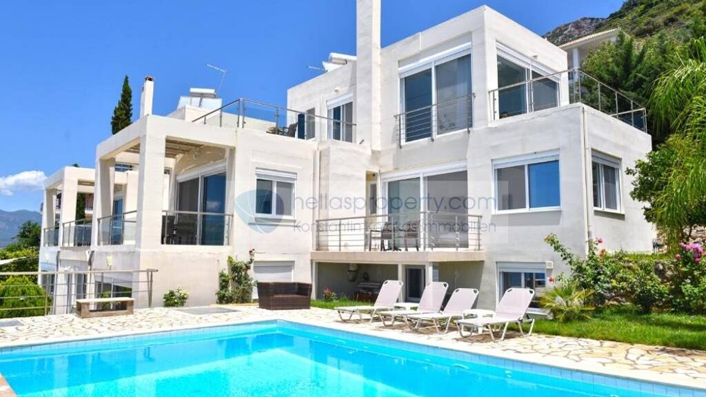 Einfamilienhaus zum Kauf 1.200.000 € 5 Zimmer 250 m² 1.000 m² Grundstück Kalamata 24100