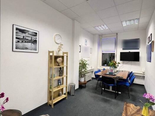 Bürofläche zur Miete provisionsfrei 490 € 1 Zimmer 15,5 m² Bürofläche Nieder-Eschbach Frankfurt am Main 60437