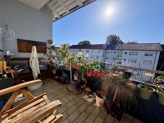 Wohnung zum Kauf 179.000 € 3 Zimmer 59 m² 3. Geschoss frei ab 01.11.2026 Singen Singen (Hohentwiel) 78224