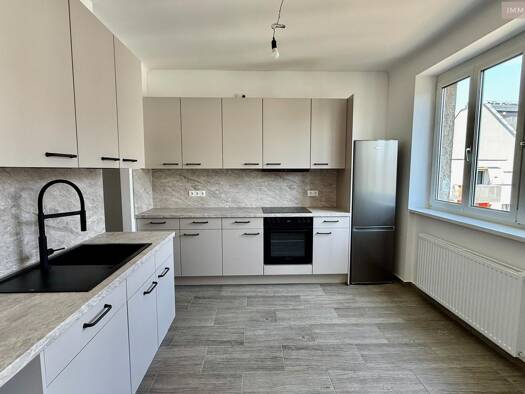 Wohnung zur Miete 800 € 2,5 Zimmer 60 m² 5. Geschoss Favoriten 1100