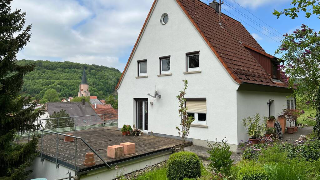 Einfamilienhaus zum Kauf 335.000 € 6 Zimmer 115 m² 548 m² Grundstück Urspring Lonsee 89173