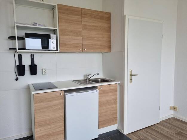 Wohnung zur Miete 242 € 1 Zimmer 22 m² 2. Geschoss Zerbster Straße 25 Westliche Neustadt Halle (Saale) 06124