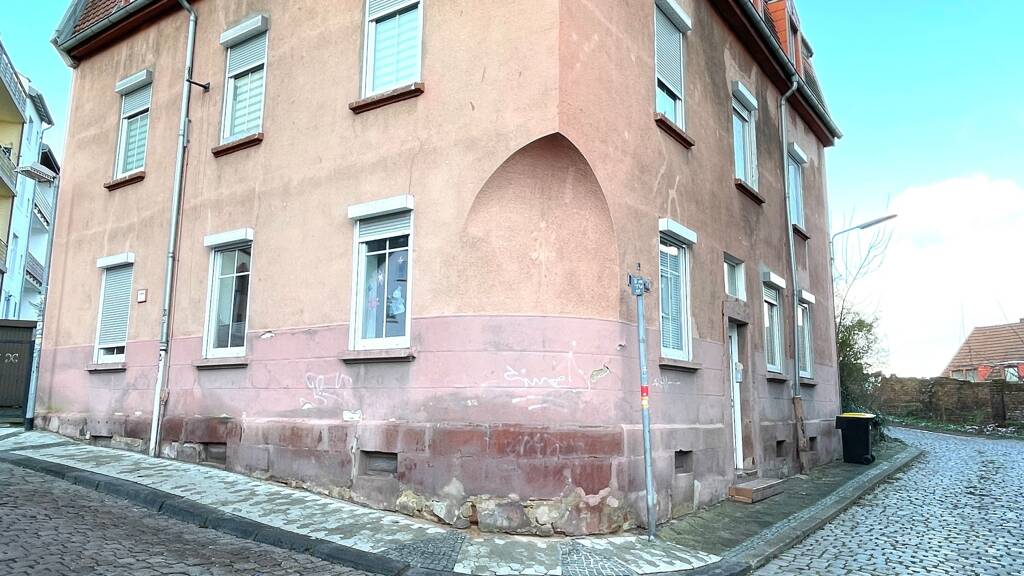 Mehrfamilienhaus zum Kauf 650.000 € 21 Zimmer 379 m² 368 m² Grundstück Alt-Saarbrücken Saarbrücken 66117