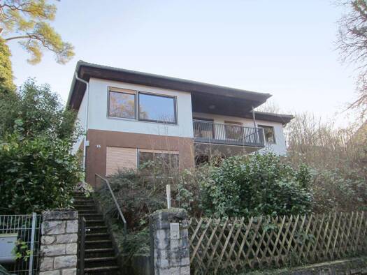 Haus zur Miete 1.820 € 8 Zimmer 180 m² 700 m² Grundstück frei ab sofort Hans-Sachs-Weg 16 Steinbachtal Würzburg 97082