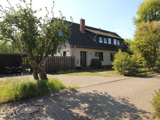 Wohnung zur Miete 750 € 3 Zimmer 104 m² frei ab sofort Streekermoor II Hatten 26209