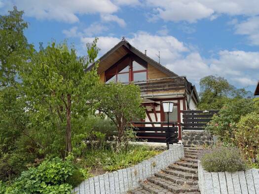 Einfamilienhaus zum Kauf 450.000 € 7 Zimmer 180 m² 764 m² Grundstück Unkel 53572
